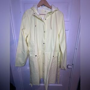 NWTs RAINS Yellow Raincoat Curve Jacket Size XS